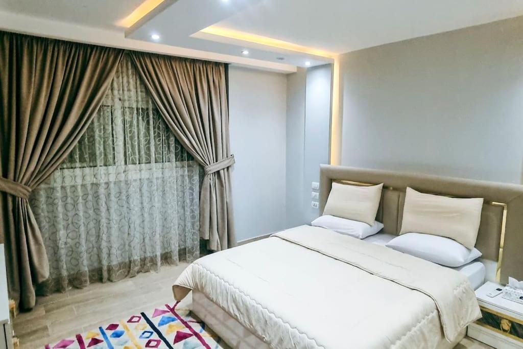 Luxury Vip * Cairo